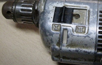 TALADRO BLACK AND DECKER D6 10mm (2)